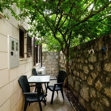 Apartment Eva *