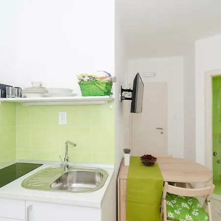 Eva Apartment *
