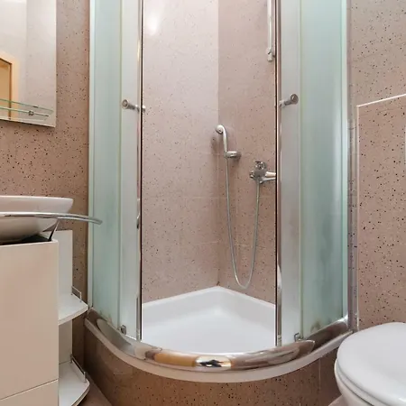 Eva Apartmán *